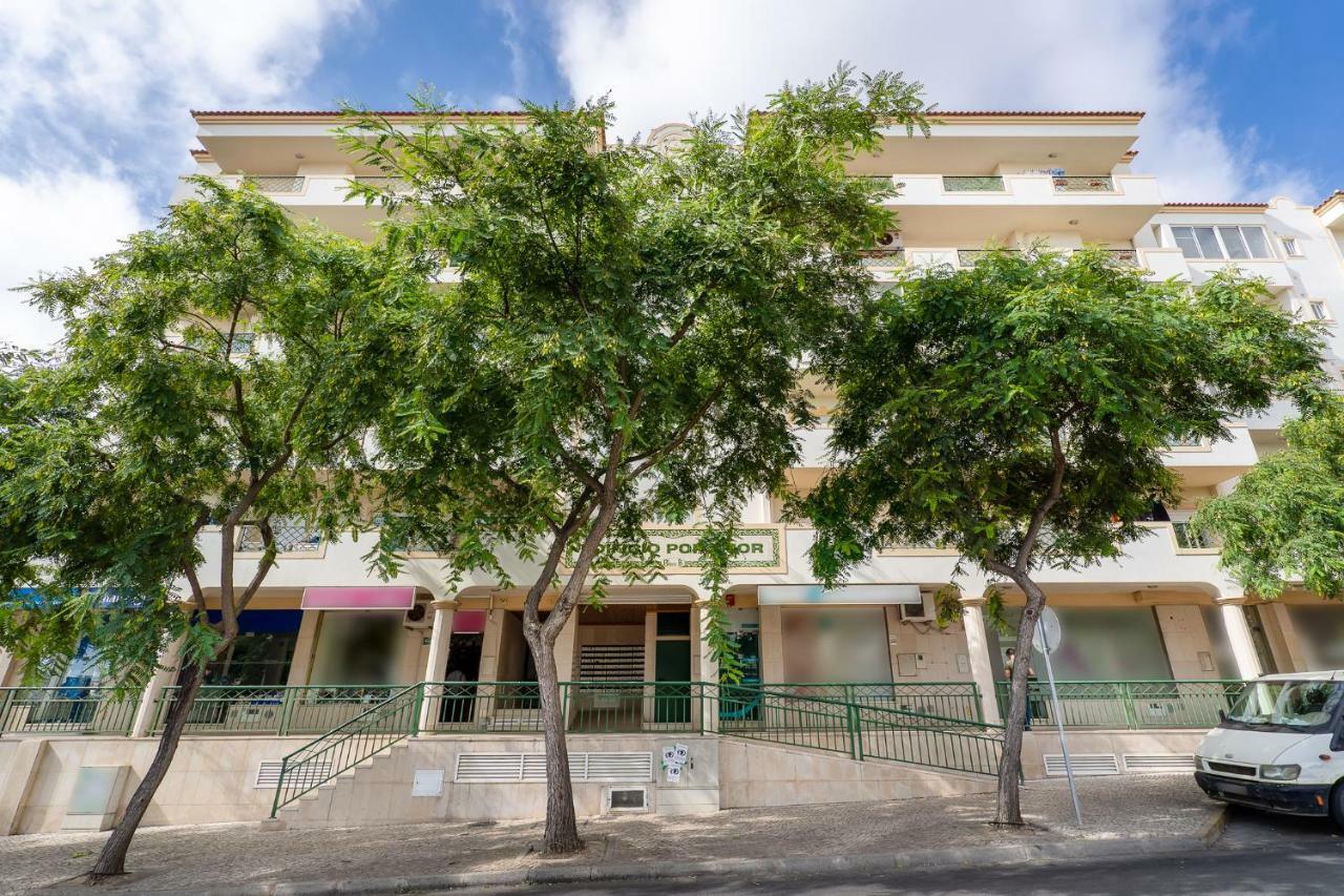 Cozy Apartment Portimao City Center Exterior photo